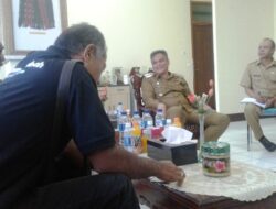 Menteri Kominfo BANTU Kabupaten Sikka Bangun 17 BTS