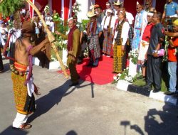 TENUN IKAT Laris Manis Tapi HAK PATEN Nyaris LUMPUH