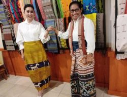 Cegah Capital Flight Bunda JULIE Order Produk dari SMKN 5 Kupang