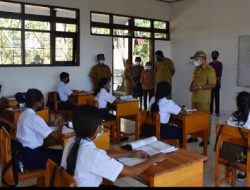 KBM Tatap Muka TERBATAS Dibatasi KAPASITAS dan Jam PELAJARAN