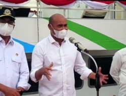 Kapal BOTTOM GLASS Ungkit Daya Jelajah WISATAWAN Menuju NTT – New Tourism Territory