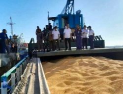 Tahun 2023 Bupati KORNELIS Targetkan KIRIM 3000 Ton Jagung TJPS