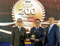 DIREKTUR KREDIT Bank NTT Raih Penghargan THE NEXT TOP LEADER 2022