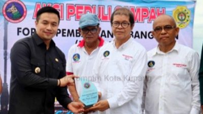 TIDAK Sebatas Lip Service FPK NTT Lakukan AKSI Nyata PEDULI SAMPAH