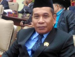 MBG Menuai MASALAH KERACUNAN, Fredy : STOPKAN Atau….