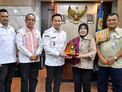 DIDUKUNG Pusat, KOTA KUPANG Melangkah Menuju NOL SAMPAH