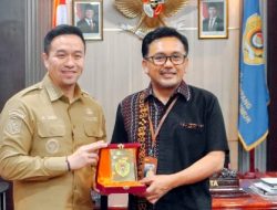 Perbaikan JALAN Rusak di KOTA Kupang CHRISTIAN Widodo Jemput SOLUSI ke Pemerintah PUSAT