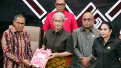 MIRIS ! Sidang Paripurna DPRD NTT Hanya HADIR SETENGAH dari Total JUMLAH Anggota