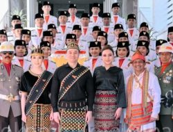 SIMBOL Duka CHRISTIAN dan SERENA Untuk GEMPA FLORES di Upacara HUT ke-81 Kemerdekaan RI
