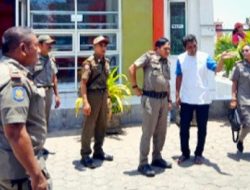 DUA REGU Satpol PP DIKERAHKAN Turun Menjaga KETERTIBAN di 15 Titik SPBU Kota Kupang